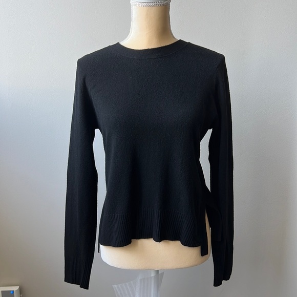 Elizabeth and James Tie Back Sweater, Size Large - Picture 2 of 12